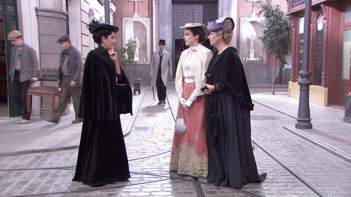 Kadr z serialu "Akacjowa 38", emitowanego na antenie TVP 2. 