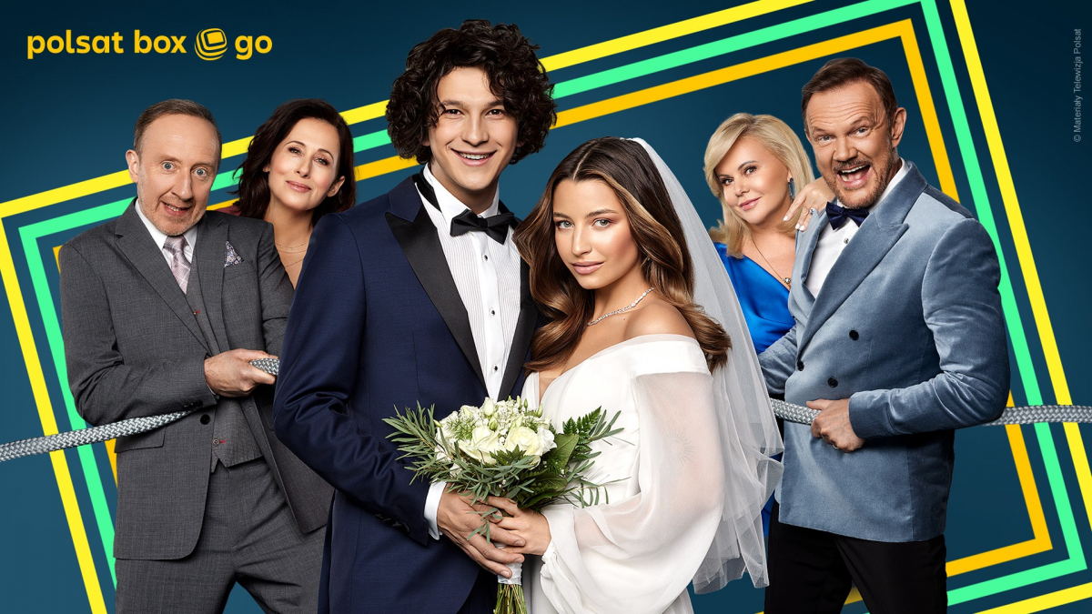 Andżela oraz pozostali bohaterowie pierwszego sezonu serialu "Teściowie"