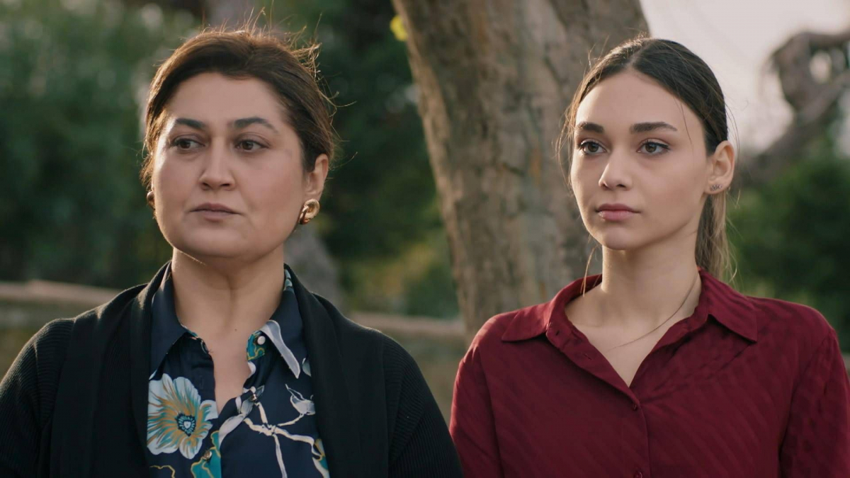 Bohaterowie serialu "Wichrowe wzg&oacute;rze" emitowanego na antenie TVP1