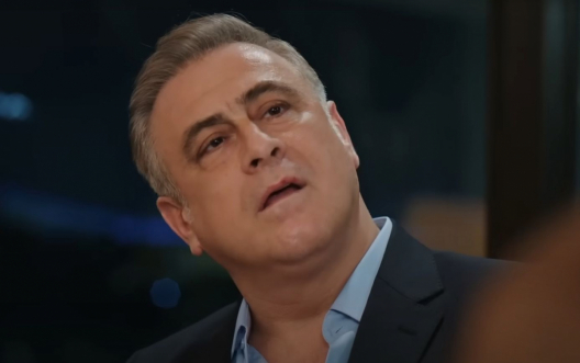 Halis, bohater serialu Złoty chłopak