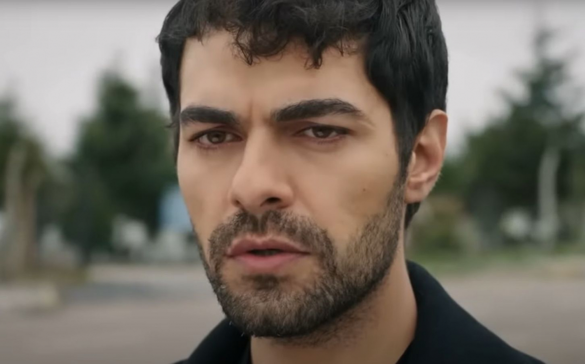 Halil, bohater serialu "Wichrowe wzg&oacute;rze" emitowanego na antenie TVP1