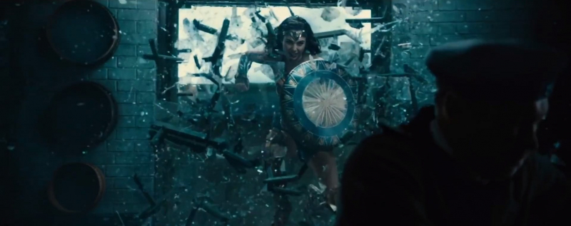 Obrazek w treści Wonder Woman – Najbardziej znana superbohaterka staje do walki ze złem! [jpg]