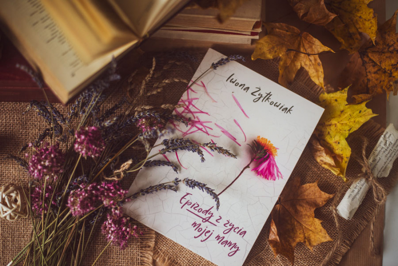 Obrazek w treści Nie tylko życie pod sznurek! &bdquo;Epizody z życia mojej mamy Iwony Żytkowiak [jpg]