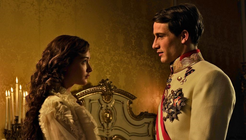 Obrazek w treści Sisi – Jak odnaleźć się na cesarskim dworze? [jpg]