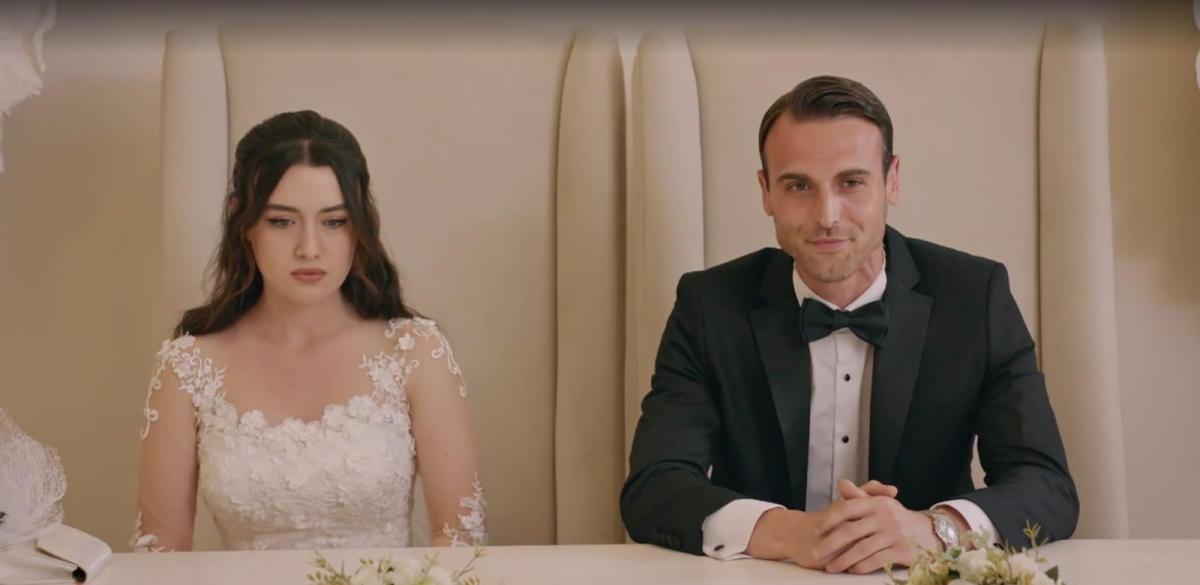 Ślub Alpera i Zeynep w 219 odcinku serialu Wichrowe wzgórze.