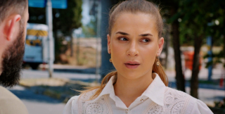 Miłość i nadzieja 241 - kadr z serialu. Bahar postanawia zdobyć serce Kuzeya