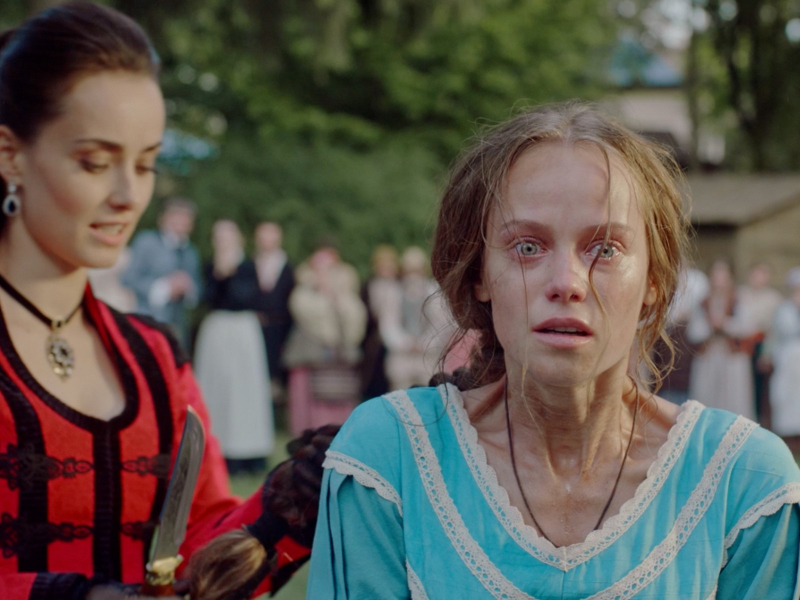 Obrazek w treści Zniewolona - odc. 60 i 61 (sezon 3 odc. 11 i 12) - streszczenie  [jpg]