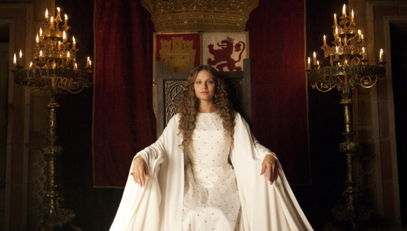 Obrazek w treści Izabela, kr&oacute;lowa Hiszpanii. Co wydarzy się w 52 i 53 odcinku nowego hiszpańskiego serialu na antenie stacji TVP 2? [jpg]