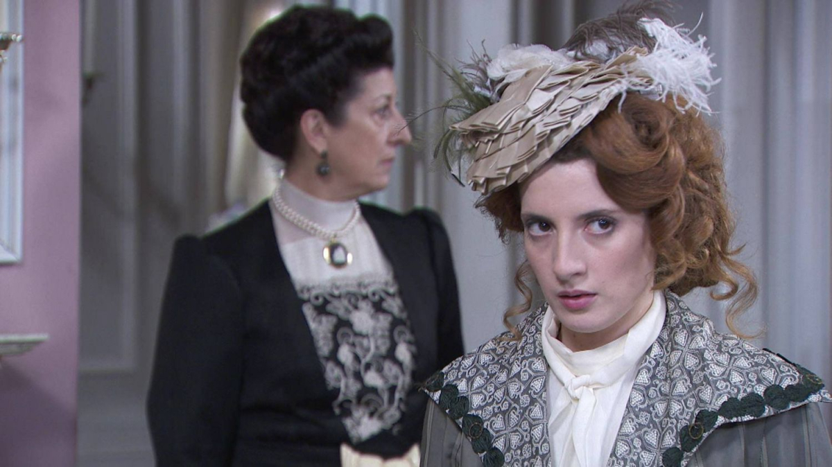 Kadr z serialu "Akacjowa 38", emitowanego na antenie TVP 2. 