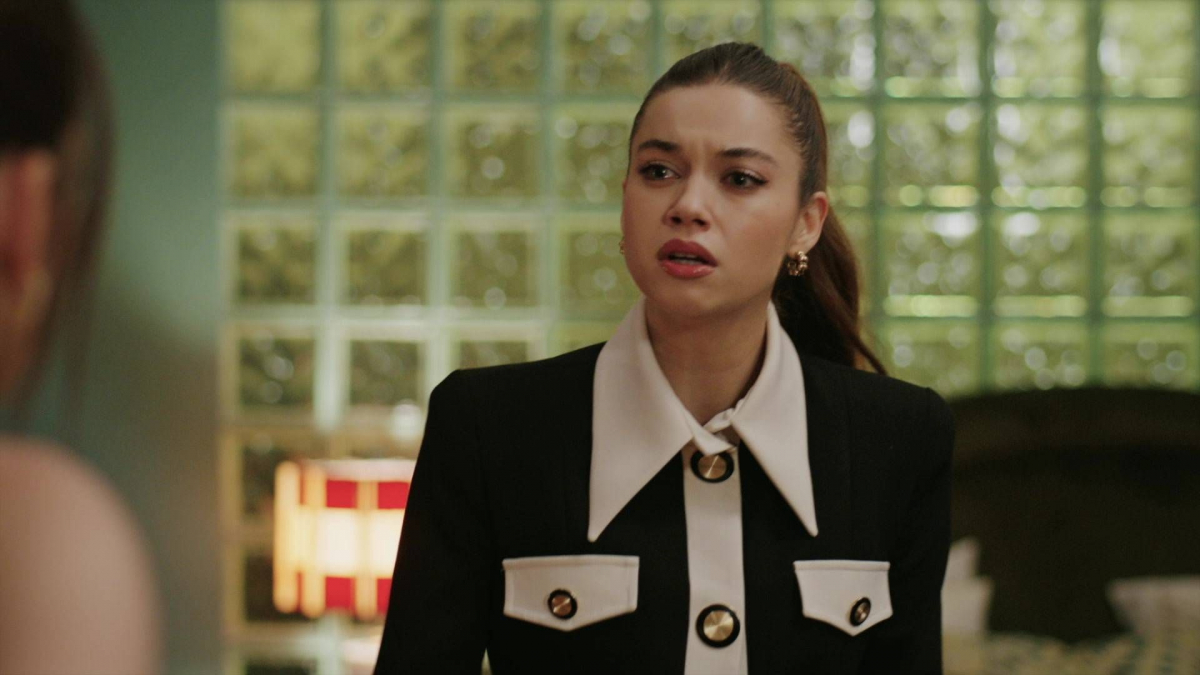 Seyran, bohaterka serialu "Złoty chłopak"