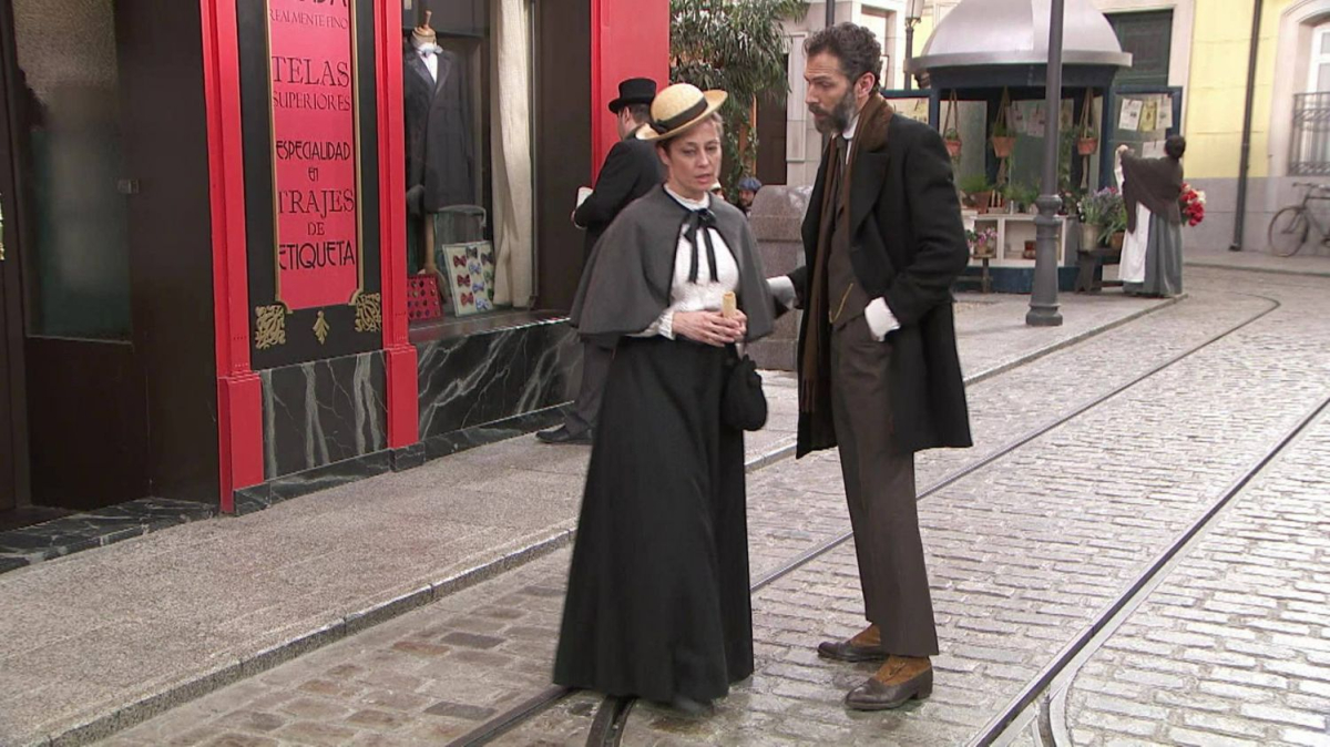 Kadr z serialu "Akacjowa 38", emitowanego na antenie TVP 2. 