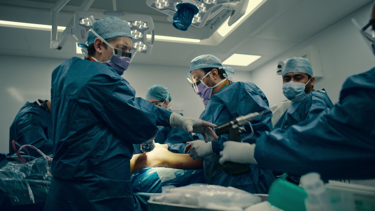 Kadr z serialu "Kwestia życia i śmierci: Londyński system ratunkowy"