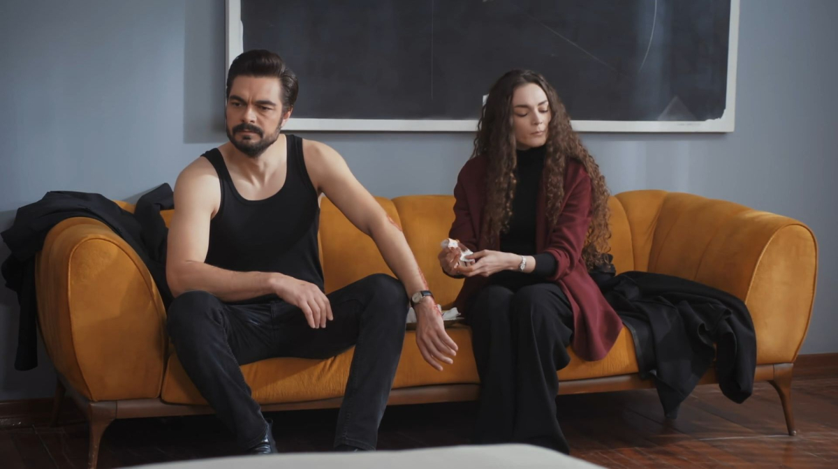 Bohaterowie serialu "Dziedzictwo", emitowanego na antenie TVP 1