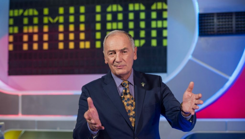 Obrazek w treści Familiada - Odcinek specjalny Poniedziałek Wielkanocny 2023 - Kto pojawi się tym razem w programie? [jpg]