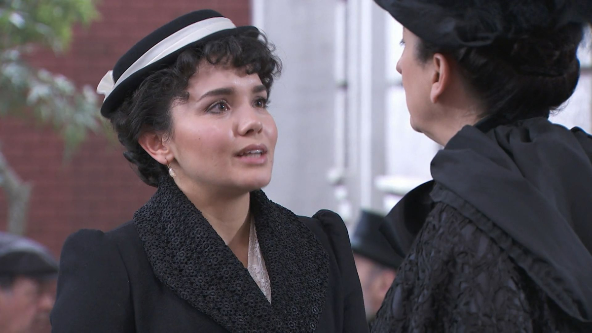 Kadr z serialu "Akacjowa 38", emitowanego na antenie TVP 2. 