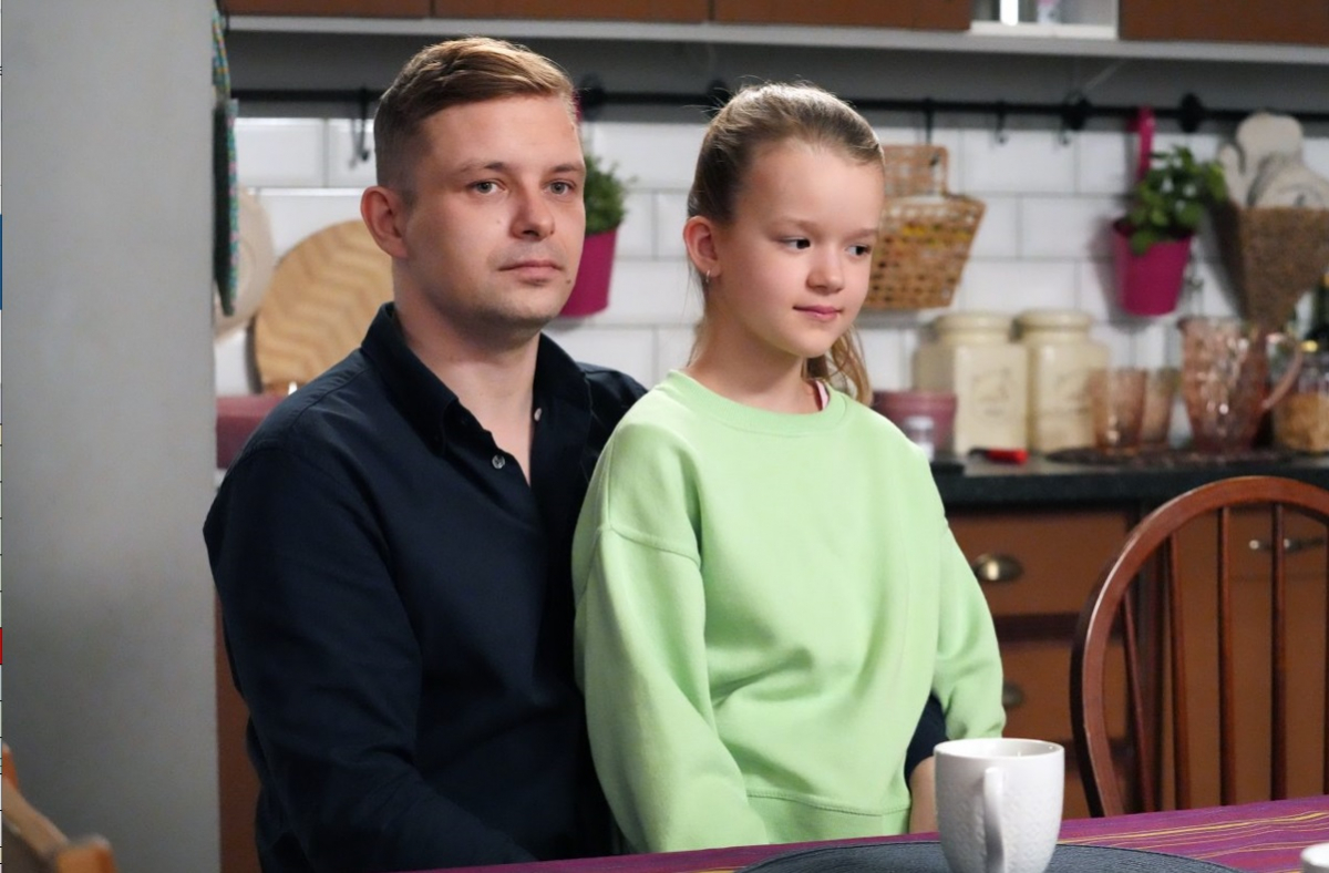 Kadr z serialu "Barwy szczęścia".