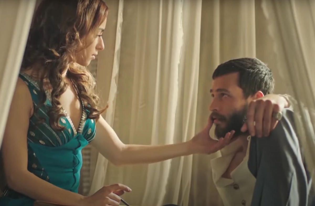 Yasemin i Ahmed, bohaterowie serialu "Wspaniałe stulecie: Sułtanka K&ouml;sem"