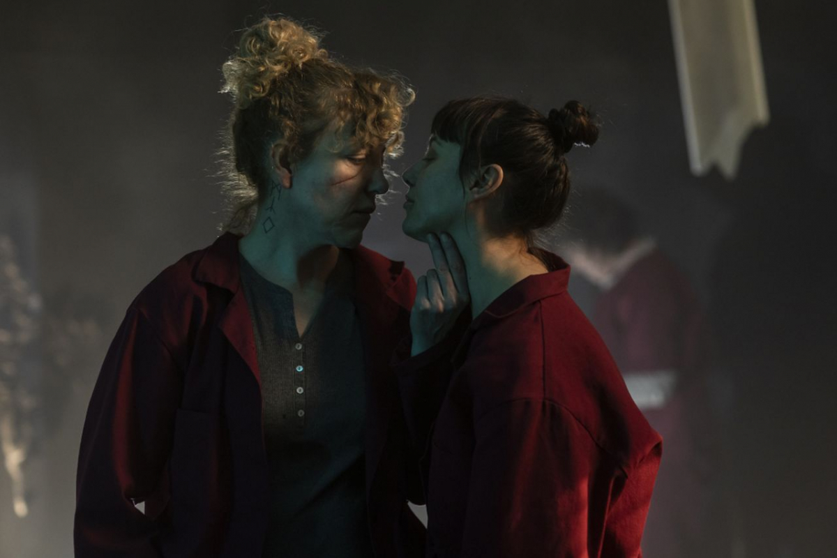 Kadr z 3 sezonu serialu Skazana