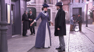 Kadr z serialu Akacjowa 38, emitowanego na antenie TVP 2. 