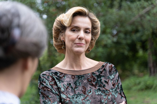 Bohaterowie serialu La Promesa - pałac tajemnic, emitowanego na antenie TVP 2. 