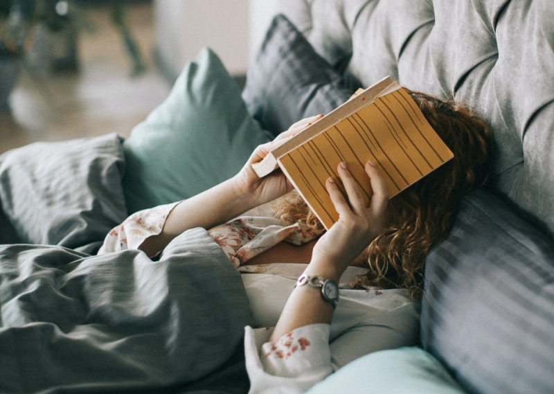 Obrazek w treści Co czytamy w czasie pandemii? 2020 a wybory czytelnicze [jpg]