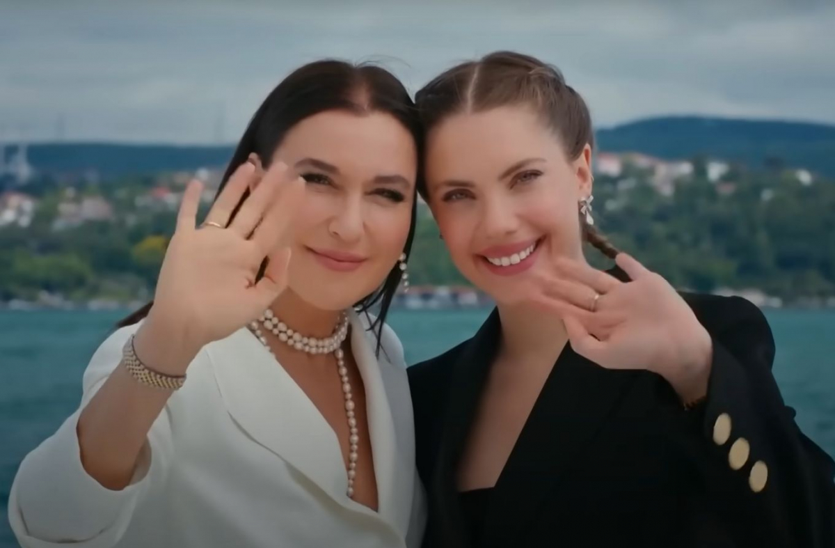 Bohaterowie serialu "Zakazany owoc", emitowanego na antenie TVP 2