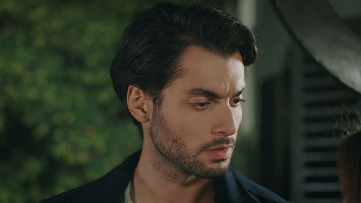 Wichrowe Wzgórze - 311 i 312 odc. odc. Gozde zamyka Zeynep w łazience...