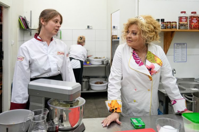 Obrazek w treści „Kuchenne rewolucje” – Nie ma jak u mamy / Sama Rozkosz. Magda Gessler odwiedzi Wrocław [jpg]