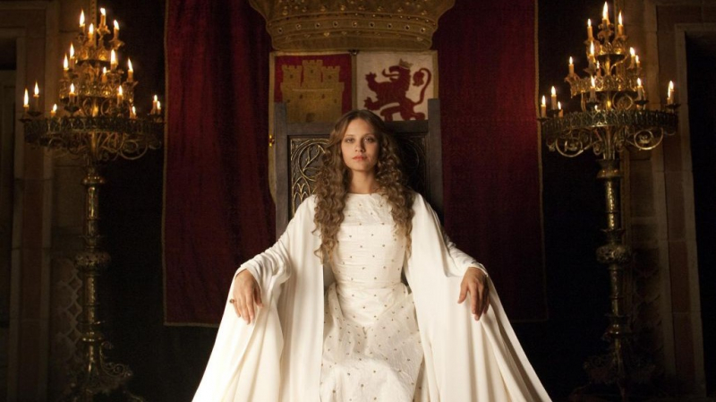 Obrazek w treści Izabela, królowa Hiszpanii. Co wydarzy się w 55 i 56 odcinku nowego hiszpańskiego serialu na antenie stacji TVP 2? [jpg]