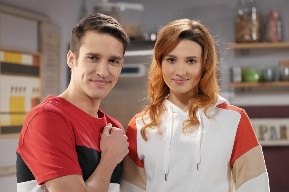 Bohaterowie serialu "Pierwsza miłość" od stacji Polsat.