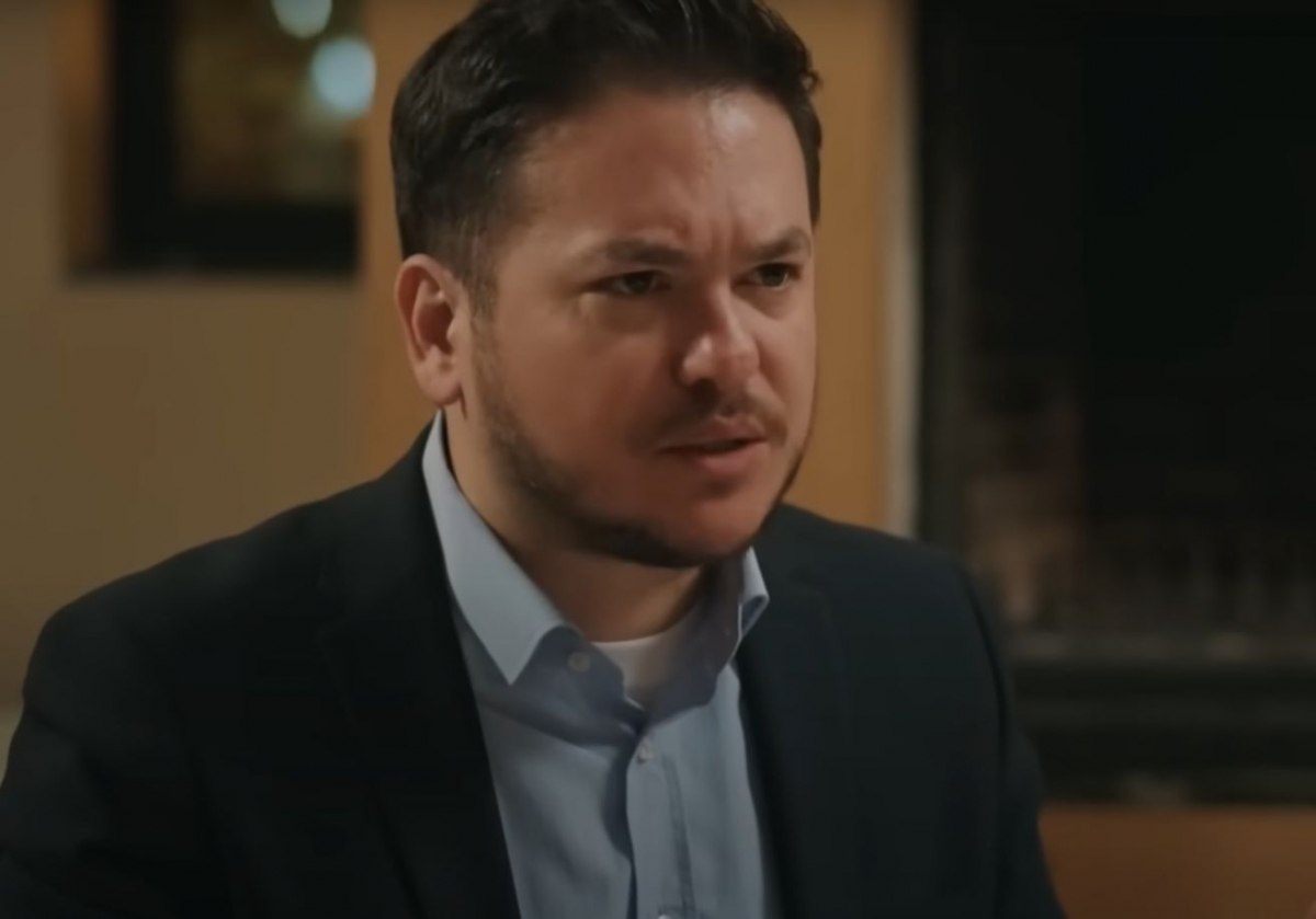 Saffet bohater serialu "Złoty chłopak"