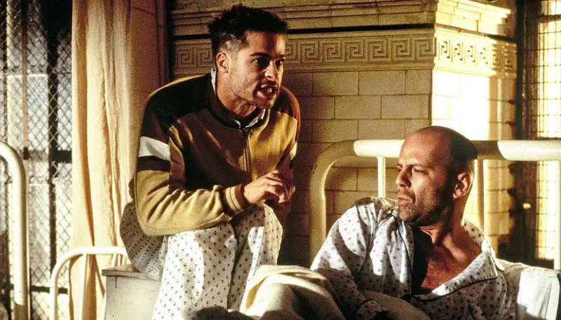 Obrazek w treści Dwanaście małp - kultowy dramat sci-fi  o podróżowaniu w czasie, dziś na TVN 7 [jpg]