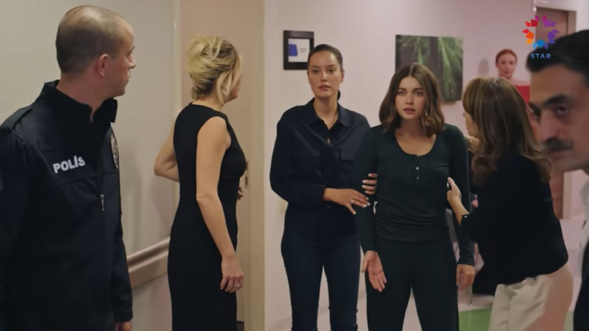 Bohaterowie serialu "Złoty chłopak"