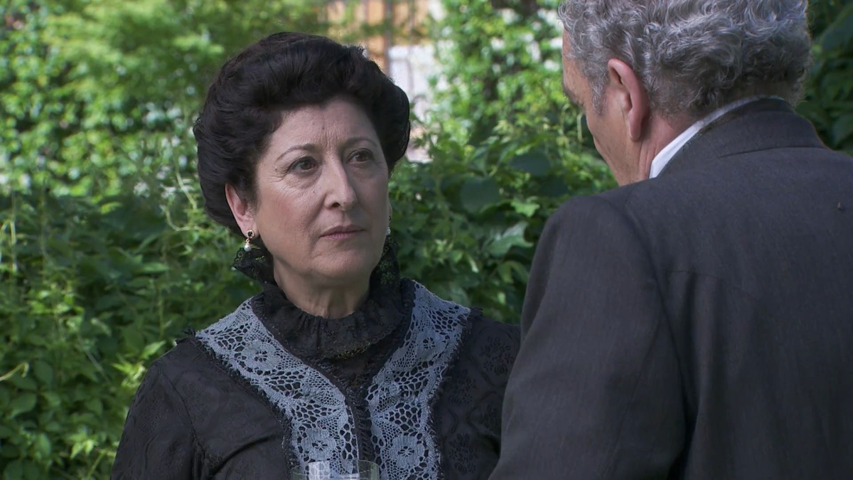 Kadr z serialu "Akacjowa 38", emitowanego na antenie TVP 2.