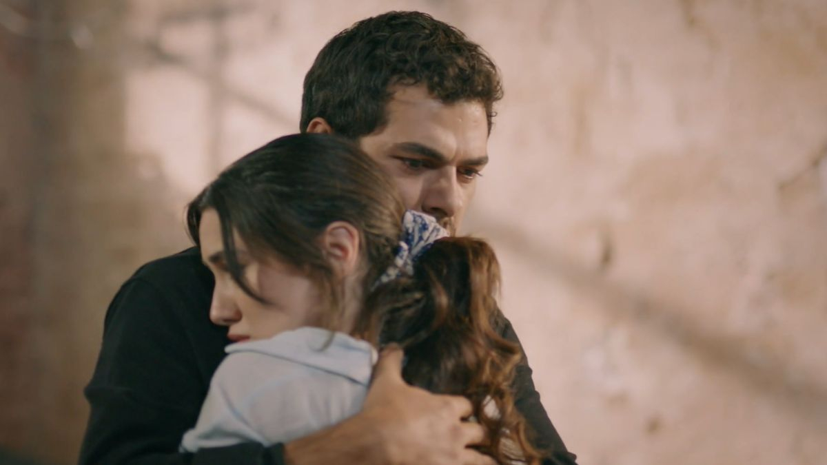 Wichrowe wzg&oacute;rze - 264 i 265 odc. Czy Halilowi uda się rozbroić bombę?