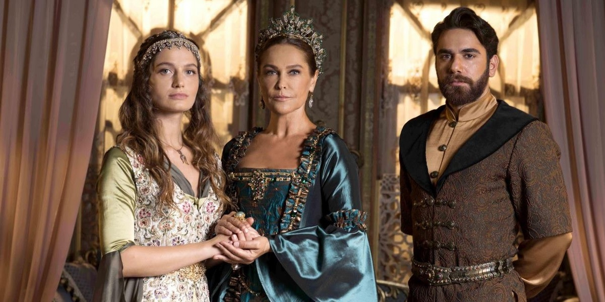 Bohaterowie serialu "Wspaniałe stulecie: Sułtanka Kösem" TVP.