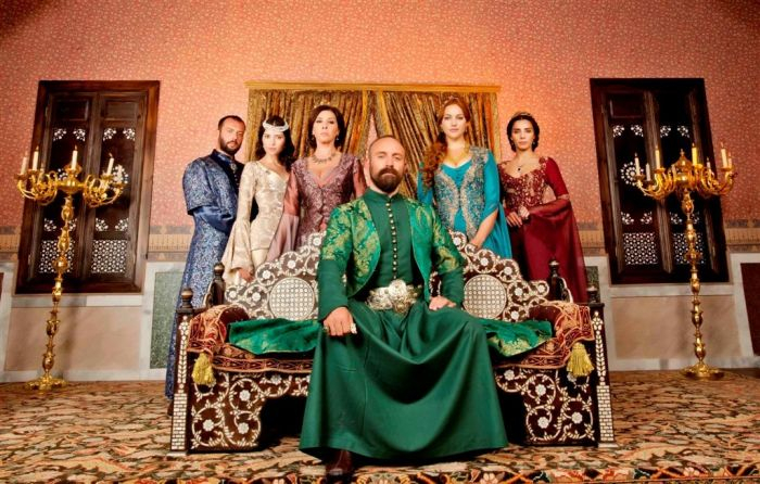 Wspaniałe Stulecie - kadr z serialu