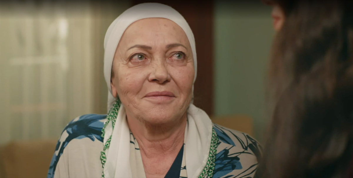 Babcia Zumrut znika w 141 odcinku serialu Wichrowe wzgórze